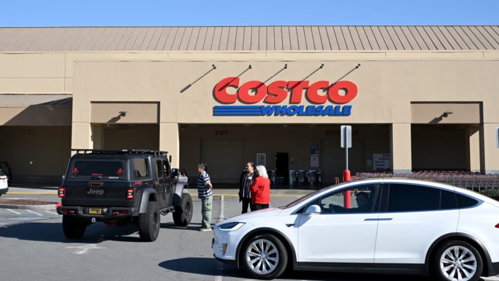 Serikat pekerja Costco yang mewakili 18.000 pekerja mengizinkan pemogokan nasional