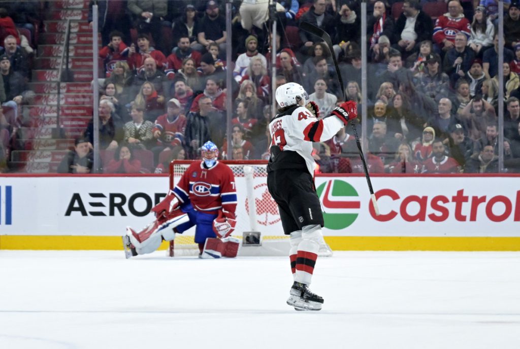 Setan Membuat Sejarah NHL Dengan Kemenangan Melawan Canadiens