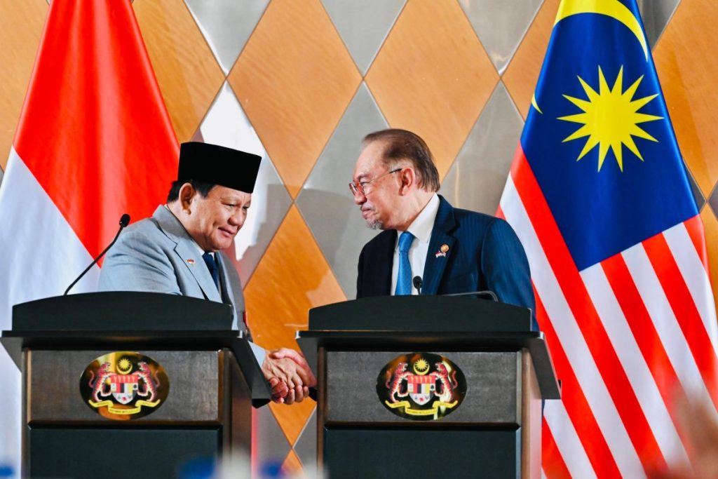 Siap untuk konsultasi ASEAN dengan PM Malaysia: Prabowo