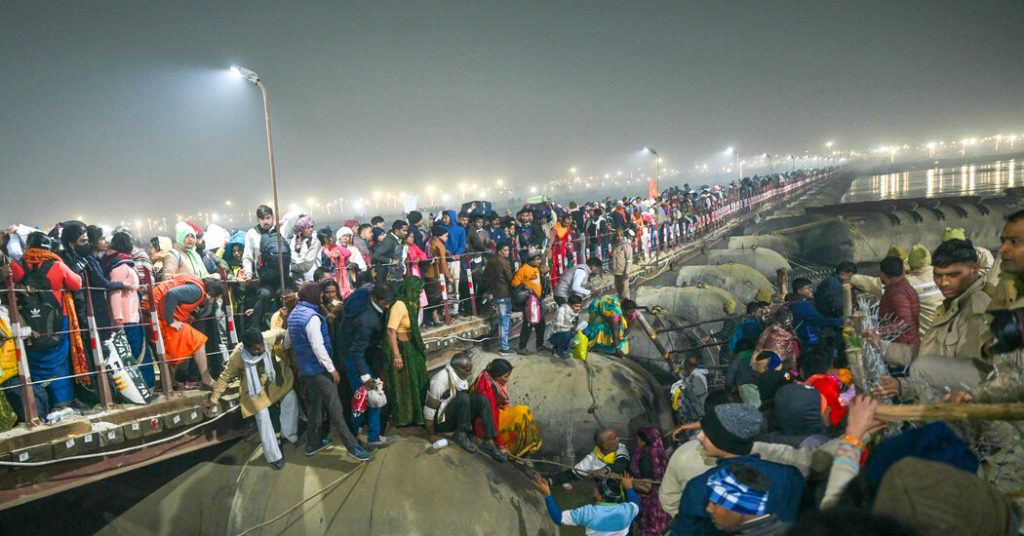 Stampede di Maha Kumbh Mela Hindu Festival India’s membuat peziarah terluka