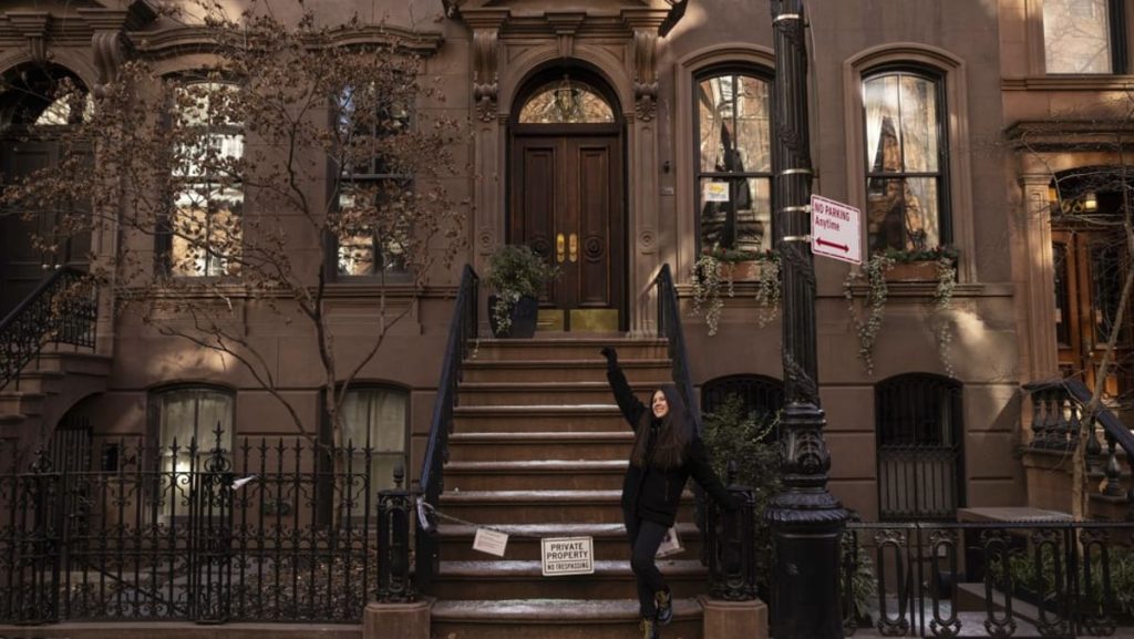 Tanpa kue mangkuk, tanpa kosmos: Sex And The City brownstone di New York City akan diberi gerbang untuk menghalangi wisatawan