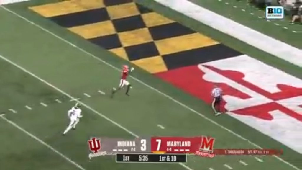 Taulia Tagovailoa menemukan Tai Felton untuk TD 29 yard untuk memperluas keunggulan Maryland melawan Indiana