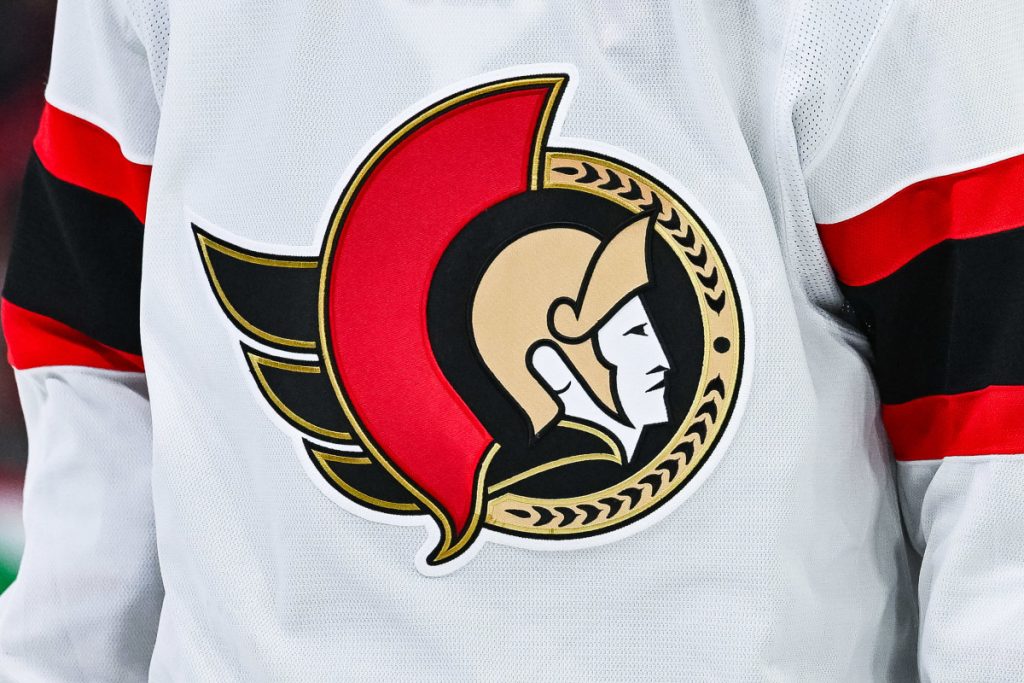 ‘Tim tidak bergerak’: Ottawa Senator Rattle Fans setelah menyarankan pertandingan musim reguler di Quebec City