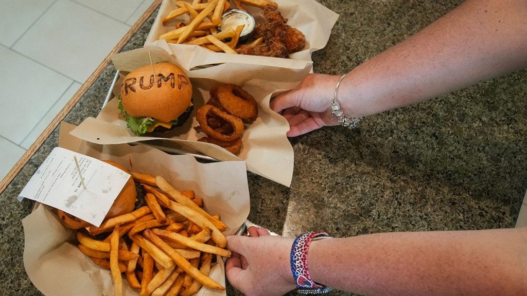 Trump Burger Chain di Texas melayani dukungan untuk Presiden