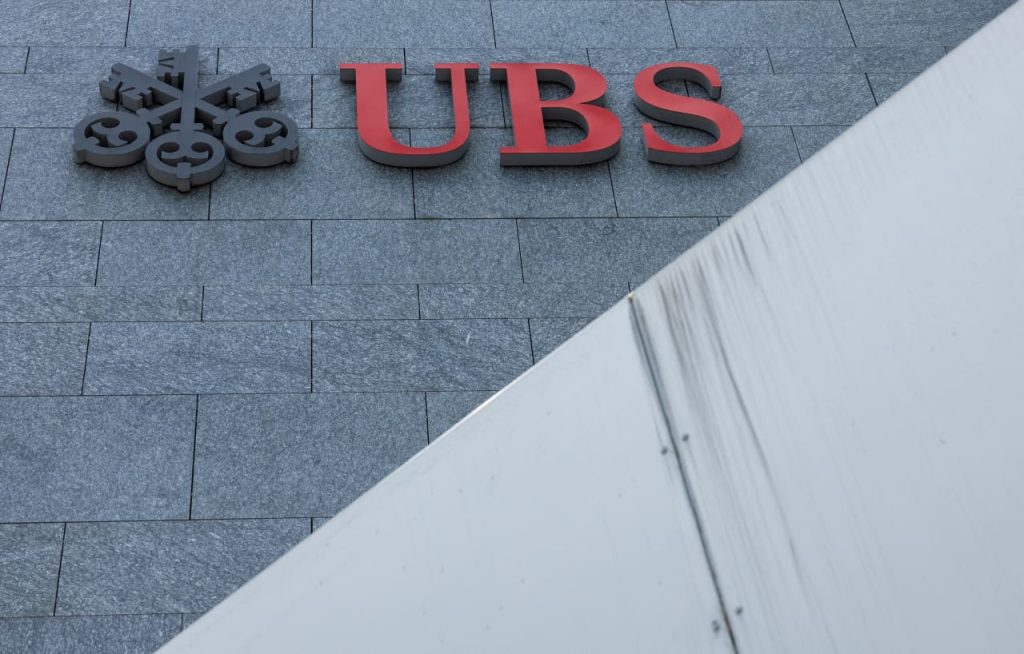 UBS Dekat dengan Penyelesaian Besar Kasus Pajak Credit Suisse