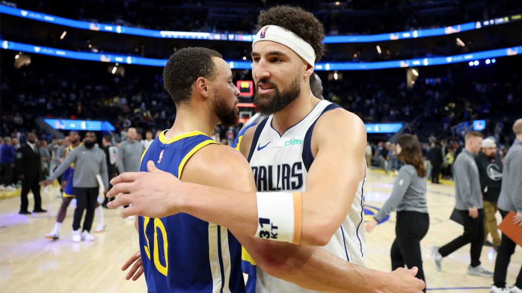 Warriors masih memiliki lubang seukuran Klay yang harus diisi di pertengahan musim