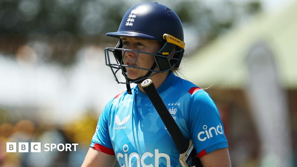 Women’s Ashes 2025: Ash Gardner memimpin Australia meraih kemenangan empat gawang di pembukaan ODI