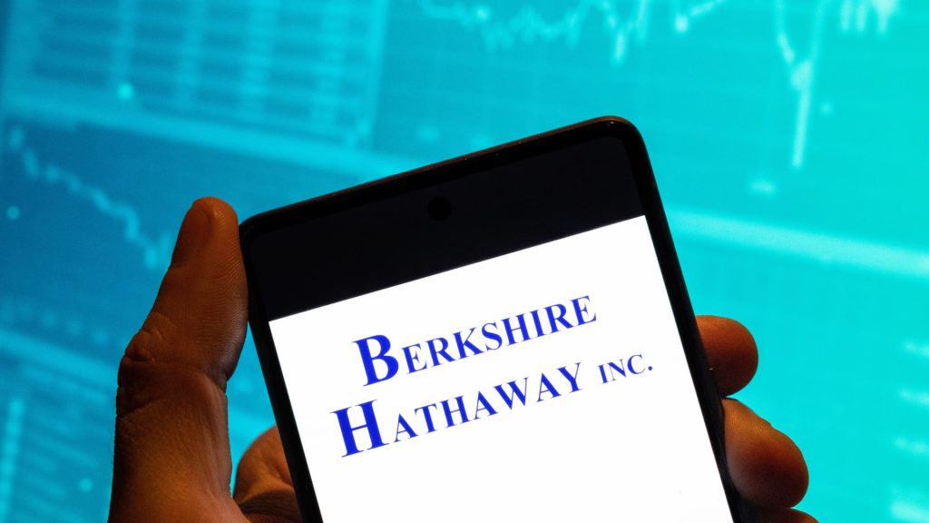 Berkshire Hathaway menghilangkan keragaman dan dimasukkan dari laporan tahunan