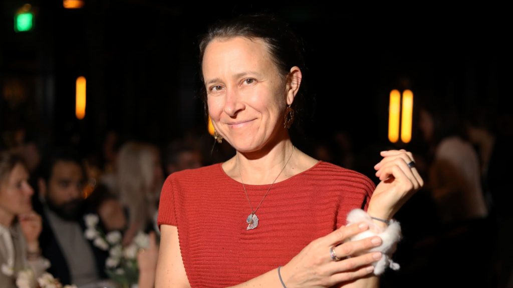 Anne Wojcicki Penawaran Baru Untuk Mengambil 23andMe Private untuk $ 74,7 juta