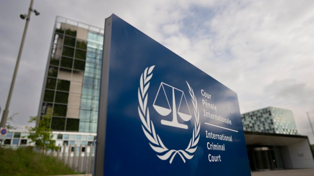 Apa implikasi dari sanksi Trump terhadap ICC? | ICC