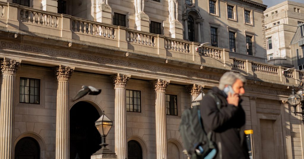 Bank of England memangkas suku bunga karena ekonomi Inggris melemah