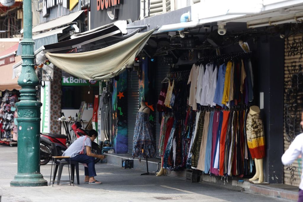 Bouncing pariwisata membantu bank Thailand memotong pinjaman buruk dari tertinggi tiga tahun