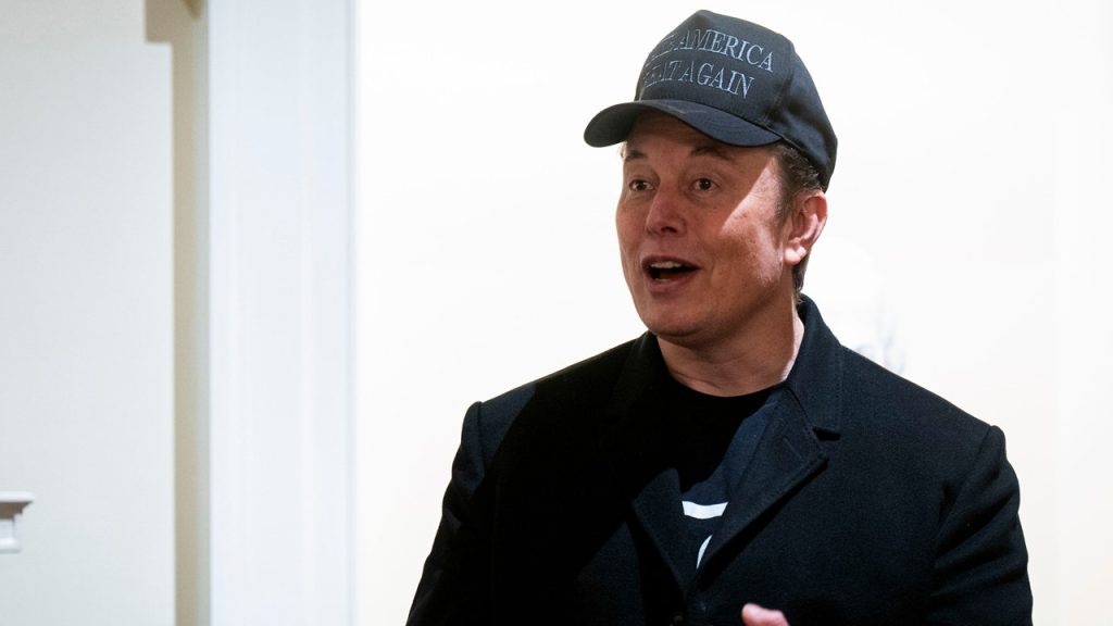 CEO Tesla Elon Musk memperingatkan tentang kebangkrutan yang tertunda di tengah pemotongan biaya Doge