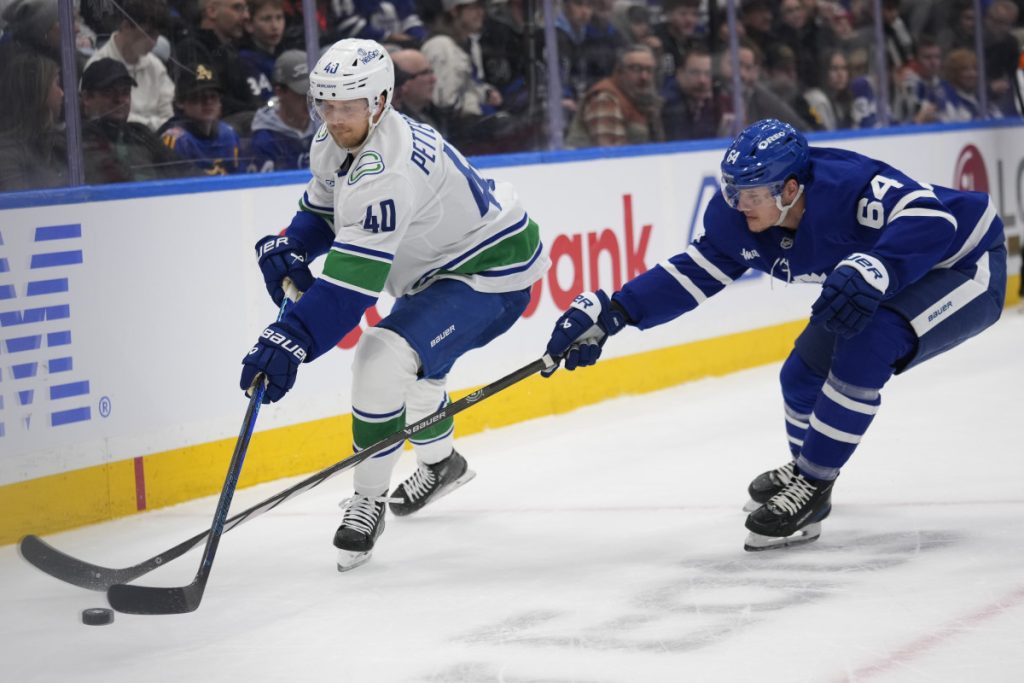 Canucks Gameday Preview #55: Semua mata pada Pettersson saat Maple Leafs bergulir ke kota