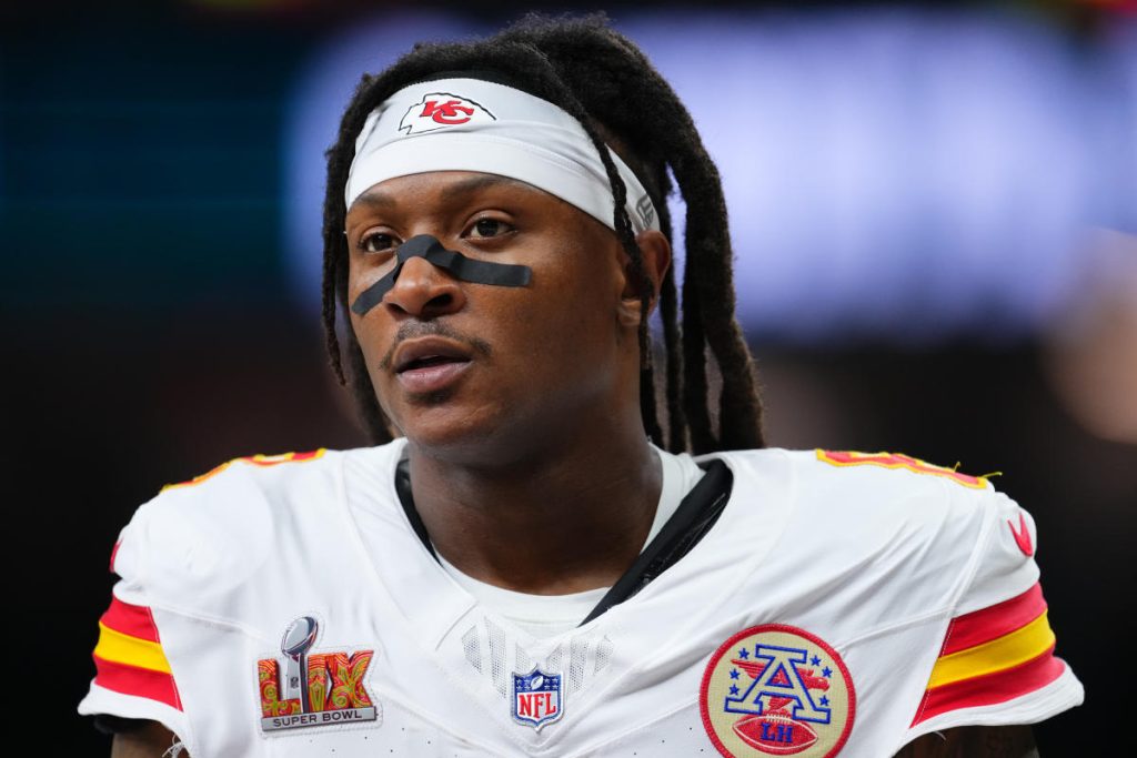 Chiefs WR DeAndre Hopkins menyesali ‘panggilan sentuh’ dalam ledakan Super Bowl Kehilangan ke Eagles: ‘Apakah Anda akan melaporkannya?’