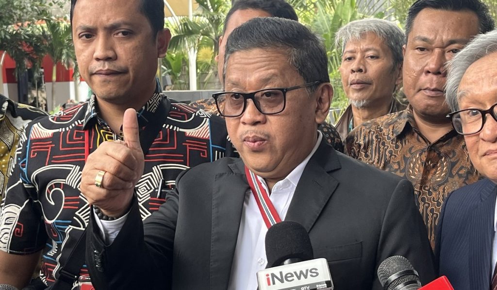 DATANG KE KPK, Hasto Mengaku Suda Siap Dituran