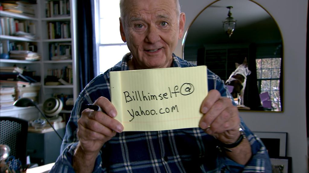 Email Bill Murray langsung selama pertandingan. Ya, Bill Murray yang sebenarnya