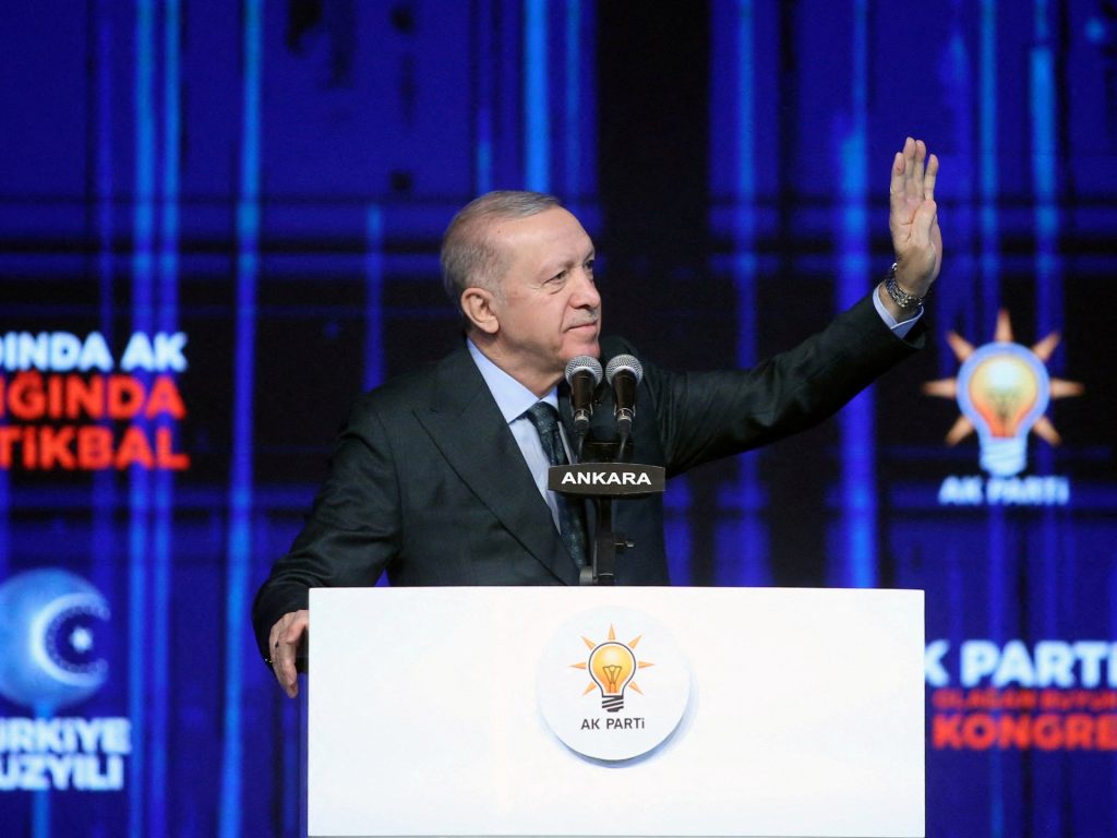 Erdogan mengatakan panggilan pemimpin pkk untuk membubarkan ‘peluang bersejarah’ | Recep Tayyip Erdogan News