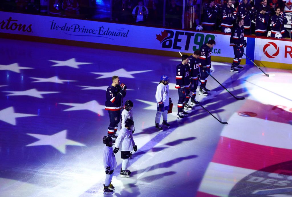 Fans Boo US National Anthem di depan Team USA vs Team Canada di 4 negara berhadapan