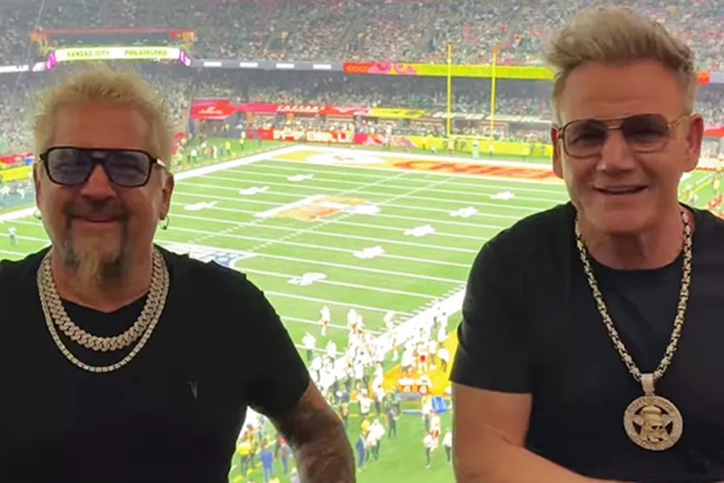 Guy Fieri Ungkap Kisah di Balik Momen Viral dengan Gordon Ramsay di Super Bowl 2025