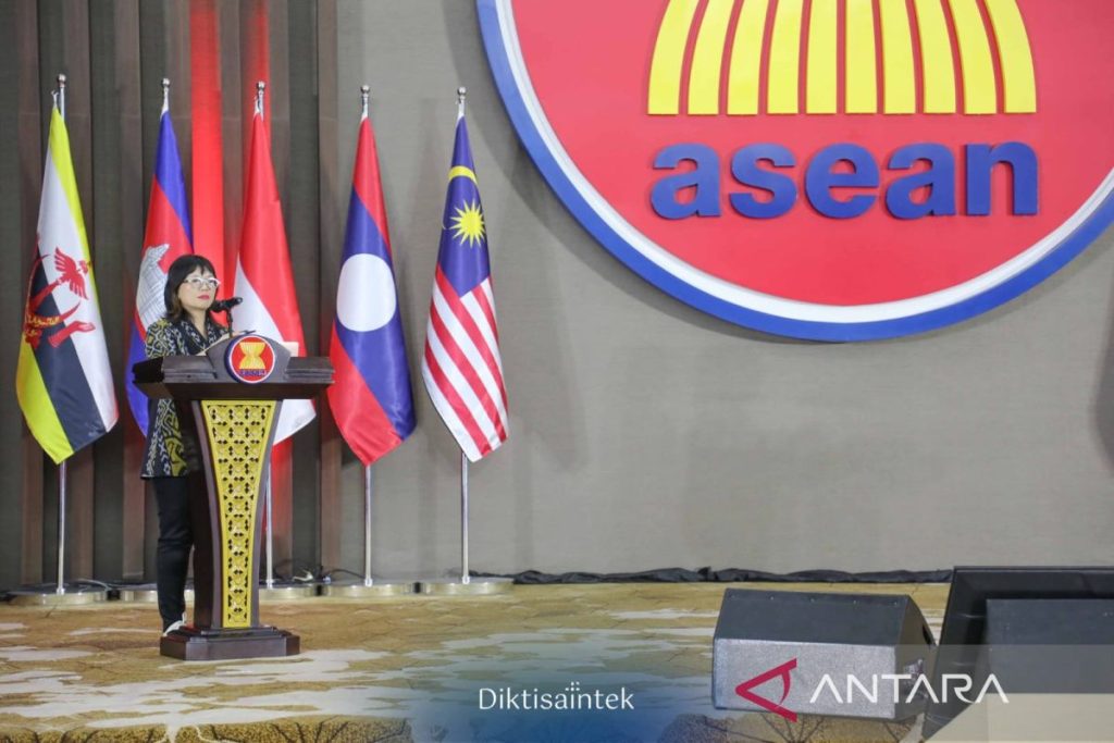 Indonesia mendesak ASEAN untuk merancang kebijakan pendidikan AI