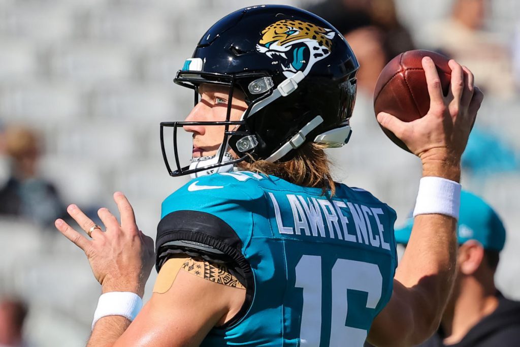 Jaguar QB Trevor Lawrence membahas rumor perdagangan ke Steelers: ‘Saya senang di sini di Jacksonville’