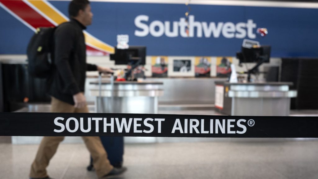 Selamat tinggal ‘Tas Terbang Bebas’ di Southwest, The Last Airline Freebie di Amerika