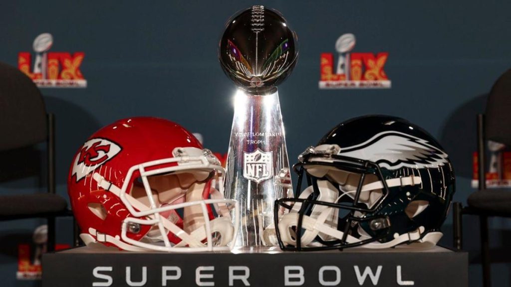 Kepala atau elang? Prediksi Ahli Super Bowl 59