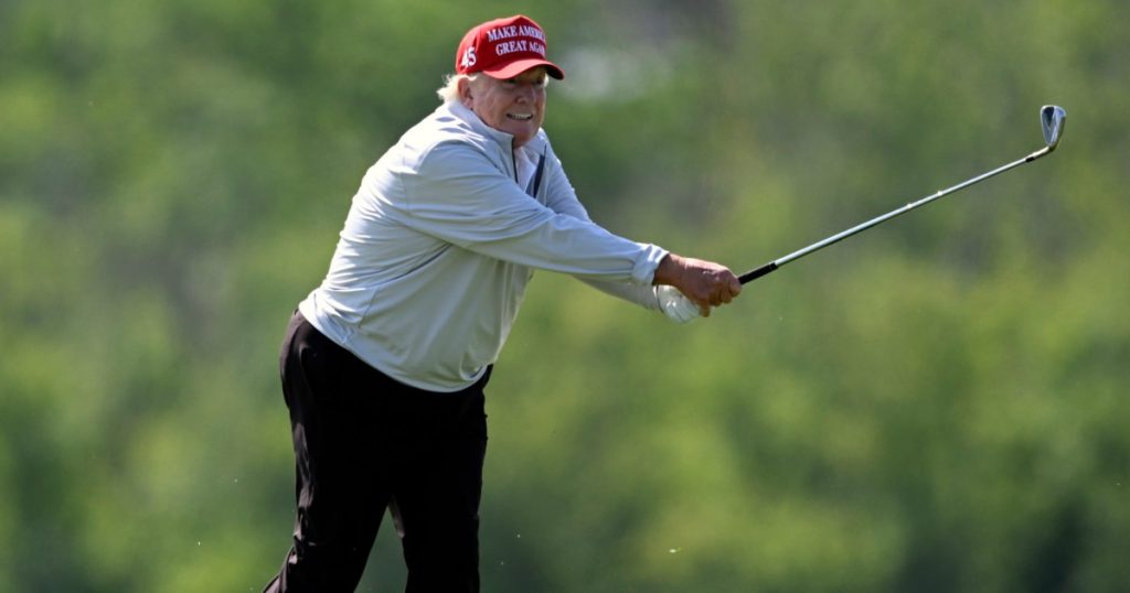 Keterlibatan Trump Membantu PGA Tour lebih dekat dengan kesepakatan Liv Golf: Komisaris | Berita golf