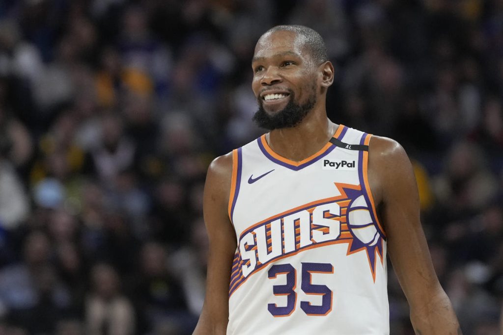 Kevin Durant mengatakan itu ‘semua cinta’ dengan Gary Payton setelah bertukar pembicaraan sampah di Suns-Warriors