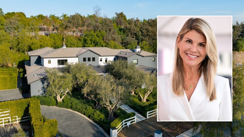 Lori Loughlin mencantumkan La Mansion seharga $ 16,5 juta