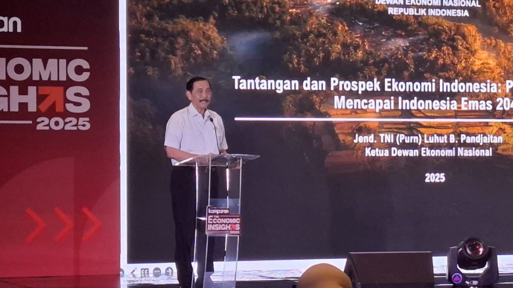 Luhut Binsar Pandjaitan Suntikan Dana Awal Danantara RP327,2 Triliun