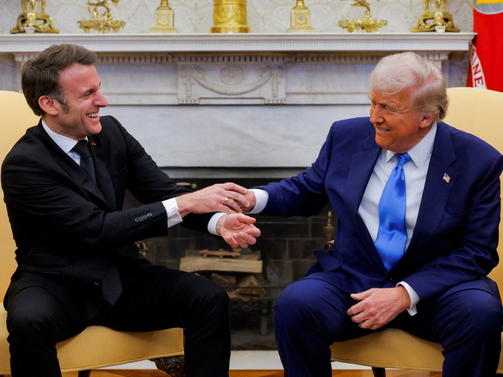 Macron memberi tahu Trump Eropa ingin mengamankan ‘perdamaian yang solid’ di Ukraina | Berita Perang Rusia-Ukraina