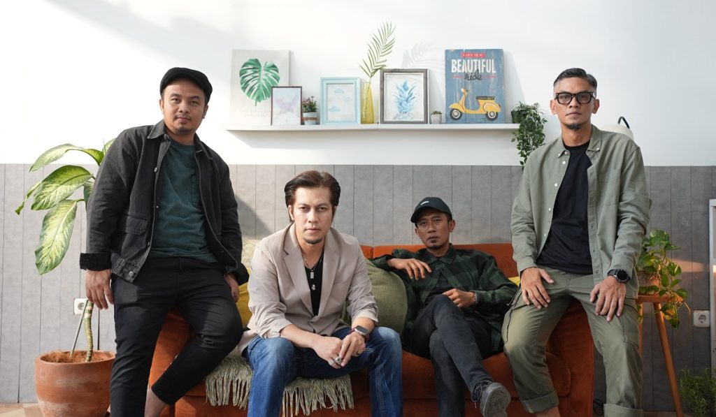 Matta Rilis single juga kekuatan kekuatan untuk drummer pertama drummer