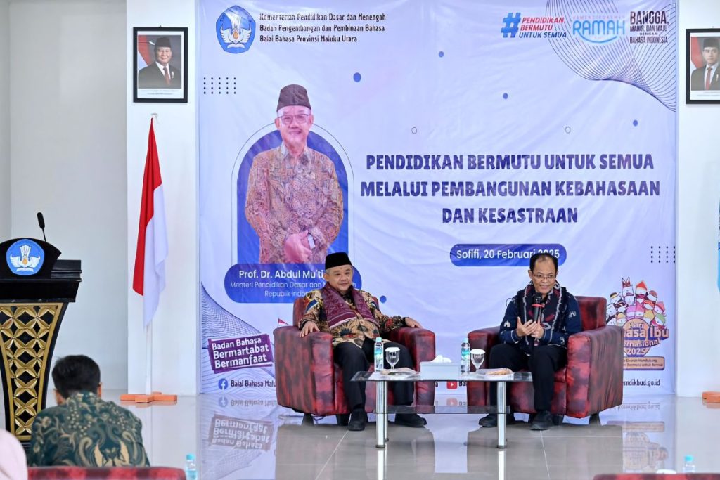 Menteri Abdul Mu’Of Advokat untuk Pelestarian Bahasa Daerah