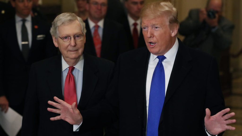 Mitch McConnell memperingatkan Perang Dagang Trump, tarif akan menaikkan harga