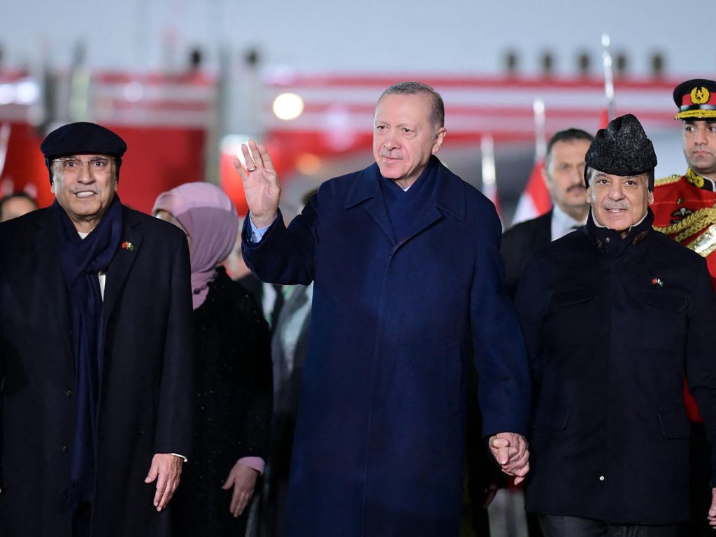 Pakistan menggulung karpet merah untuk Erdogan Turkiye | Recep Tayyip Erdogan News