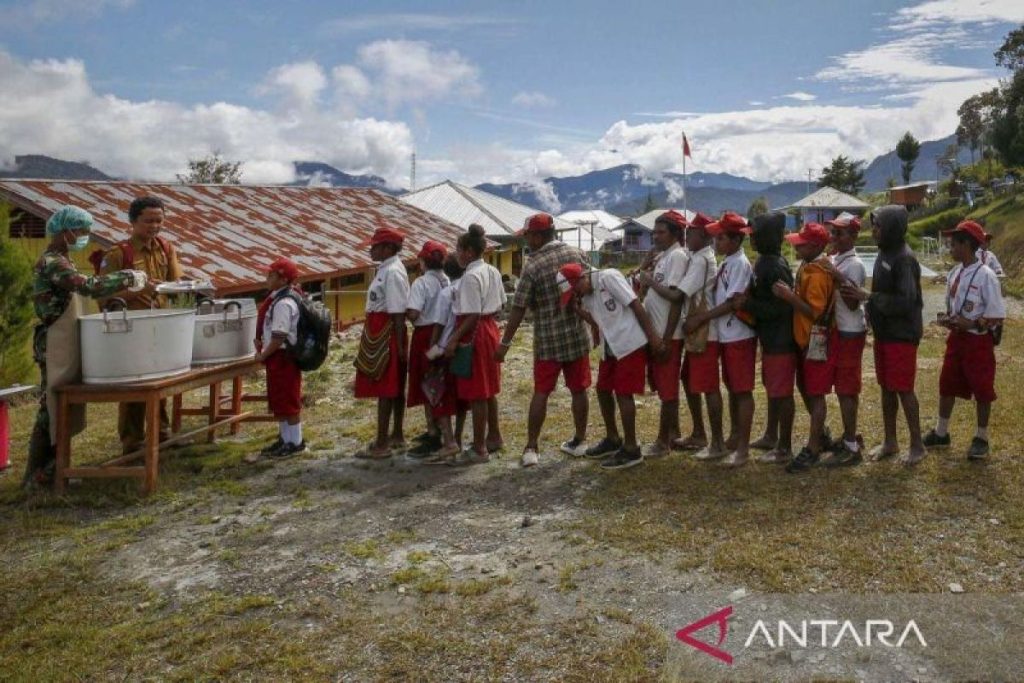 Pemerintah mengalihkan anggaran makanan gratis untuk meningkatkan infrastruktur sekolah