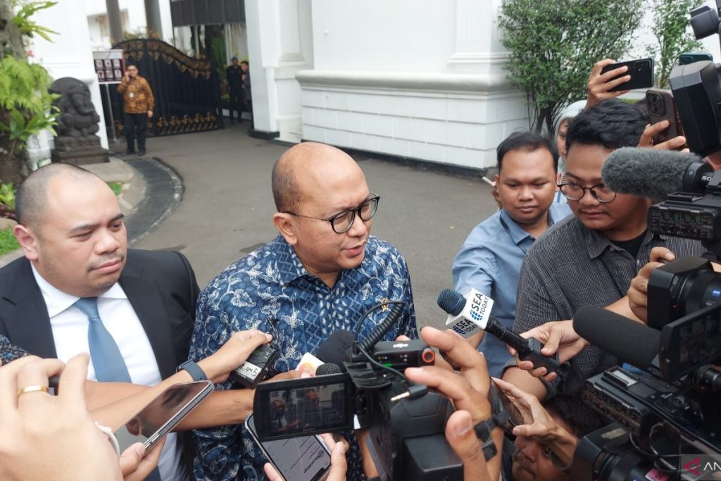 Pemerintah mengeksplorasi pengembangan versi Maung Pindad Electric