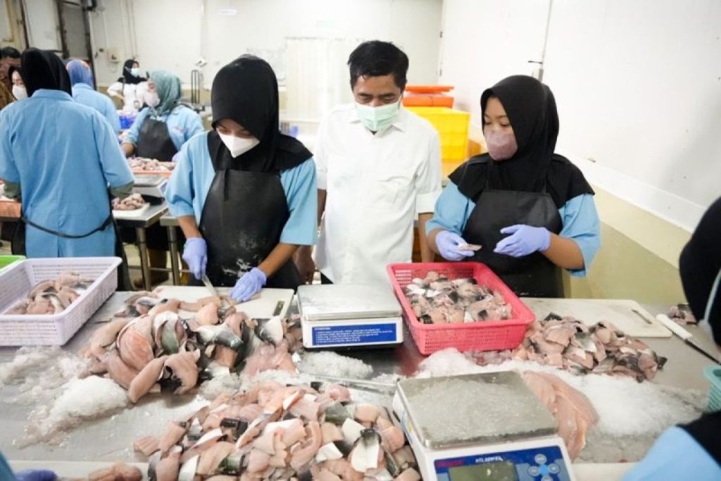 Pengamanan penyimpanan rantai dingin Kualitas ikan dalam program makan gratis