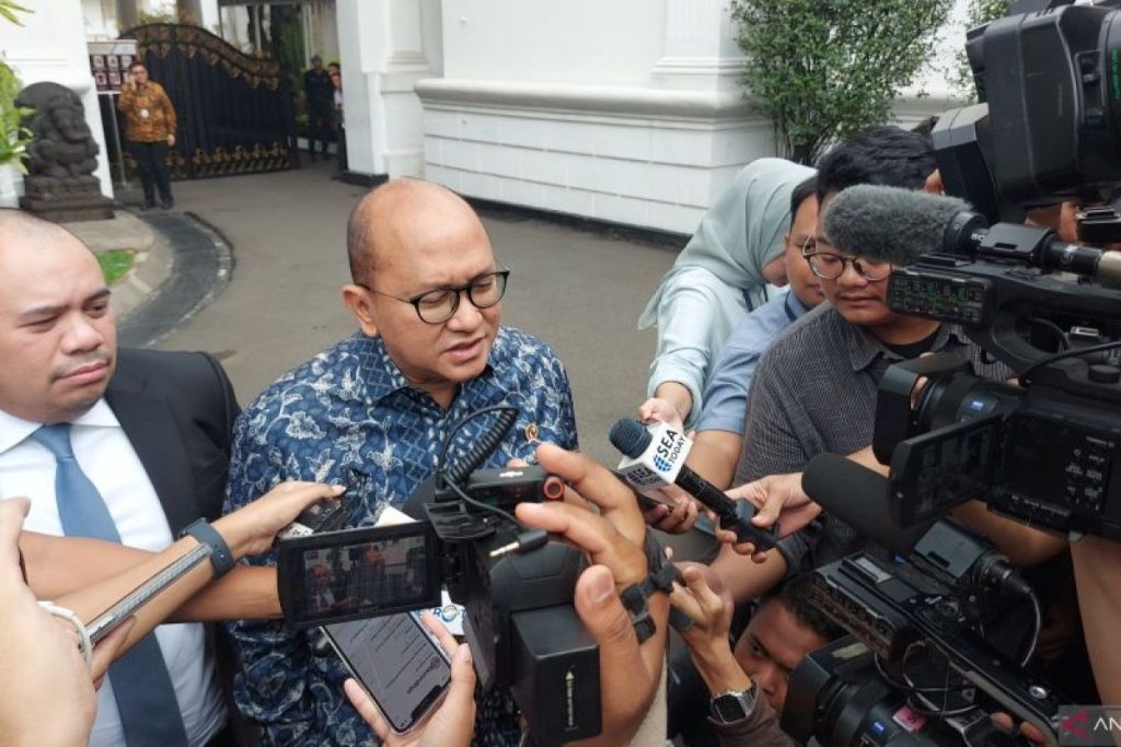 Presiden berupaya mempercepat rencana nol-nol melalui dorongan EV