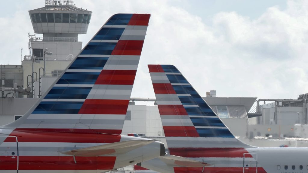 Redburn Atlantic Upgrade American Airlines, mengutip momen ‘goldilocks’ untuk industri