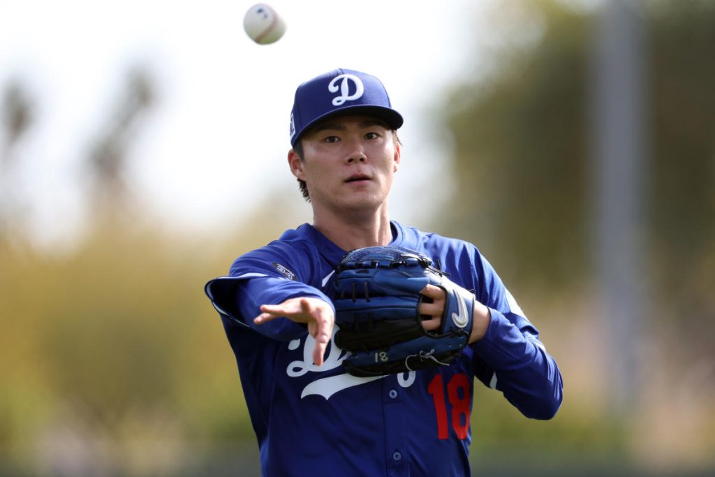 Rōki Sasaki, Yoshinobu Yamamoto, Shota Imanaga Diharapkan untuk melempar untuk Dodgers, Cubs selama perjalanan Jepang