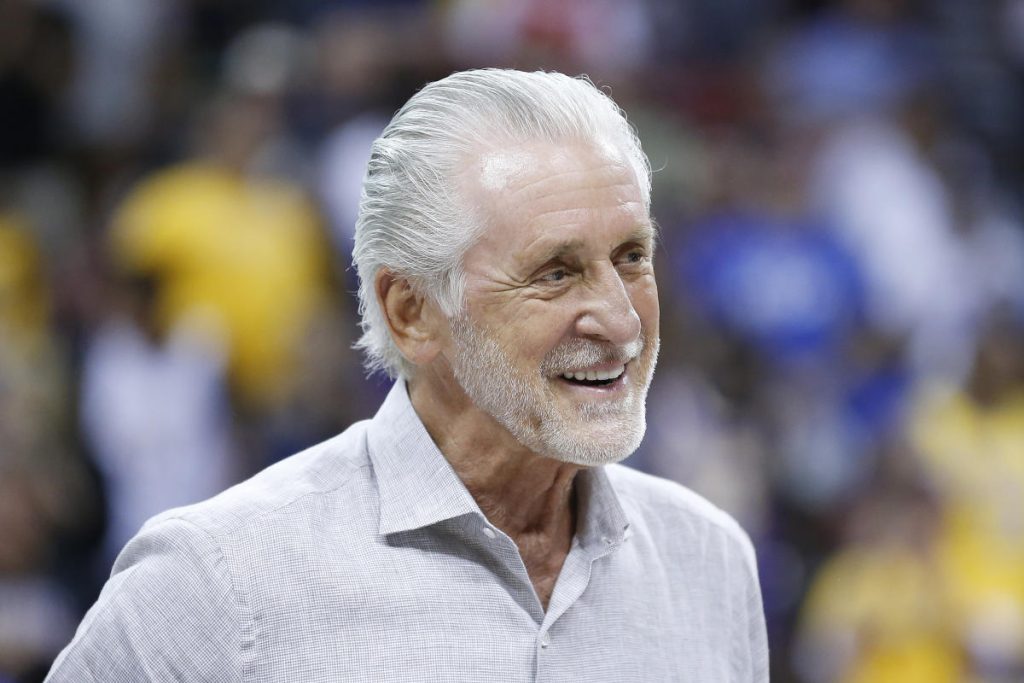 Super Bowl 2025: Chiefs akan dapat menggunakan bahasa ‘tiga-gambut’ setelah NFL dilaporkan menyerang Pat Riley