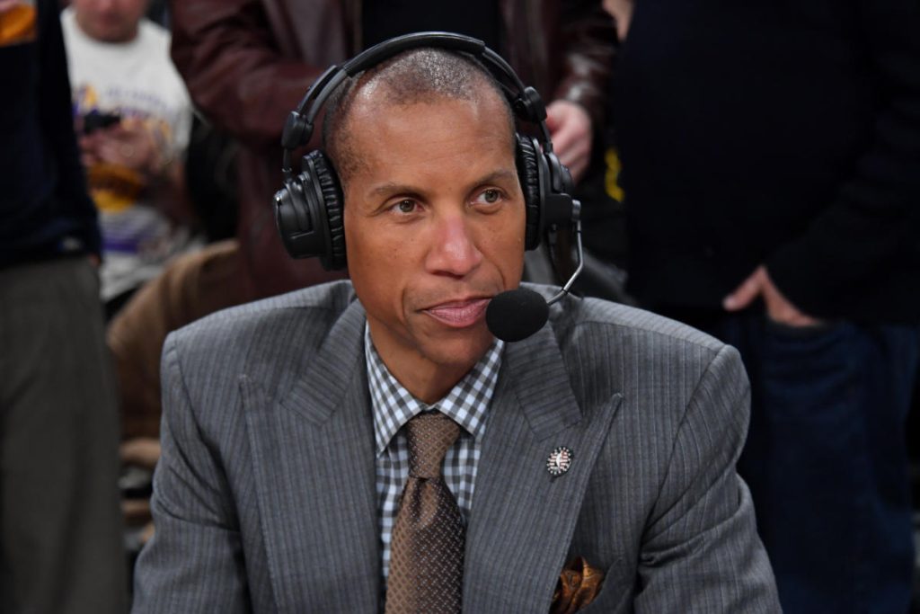 TNT’s Reggie Miller untuk bergabung dengan NBC sebagai analis utama untuk liputan NBA: Di mana semuanya berdiri di NBA Broadcast Shuffle