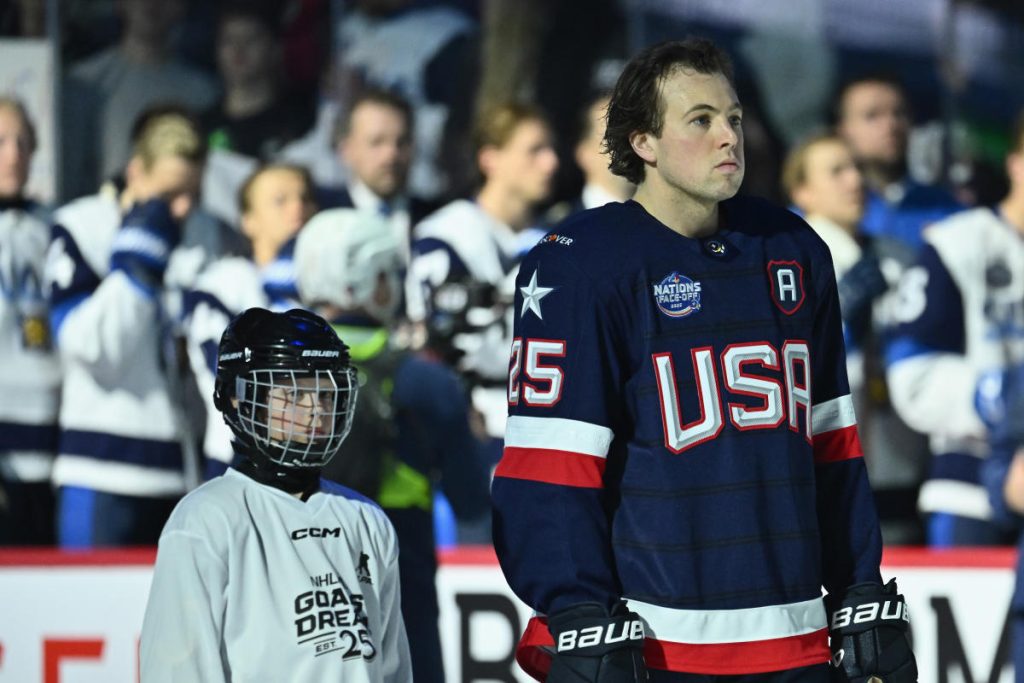 Charlie McAvoy dari Tim USA mengesampingkan final berhadapan 4 negara dengan cedera tubuh bagian atas