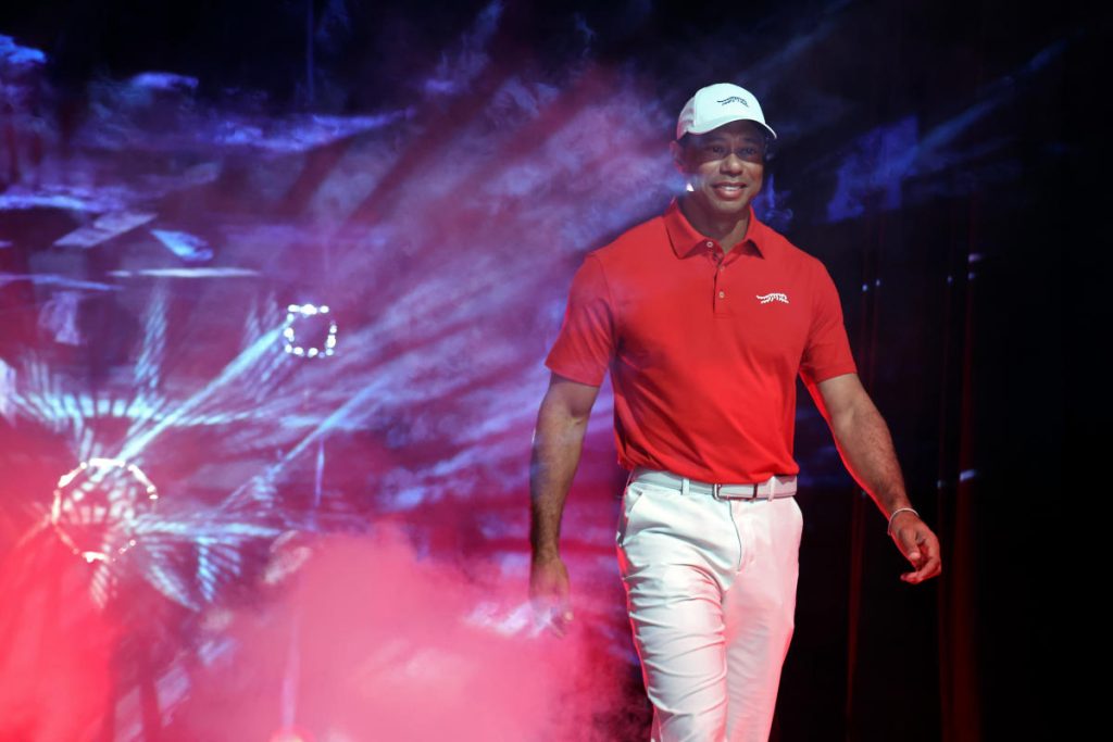 Tiger Woods kembali ke kursus, akan memainkan Genesis Invitational