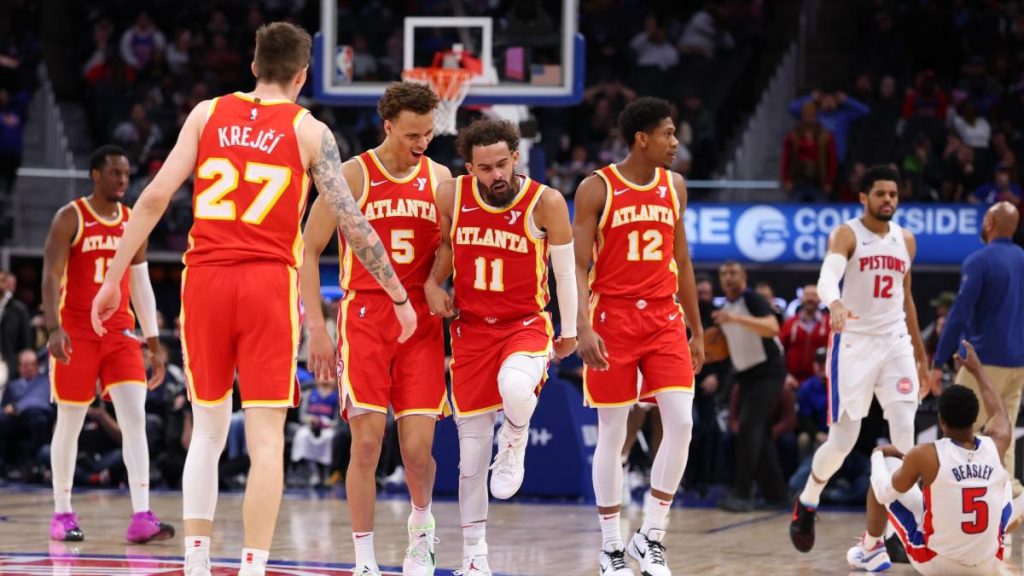 Tonton Pemenang Pertama-Back Trae Young untuk mengalahkan Pistons