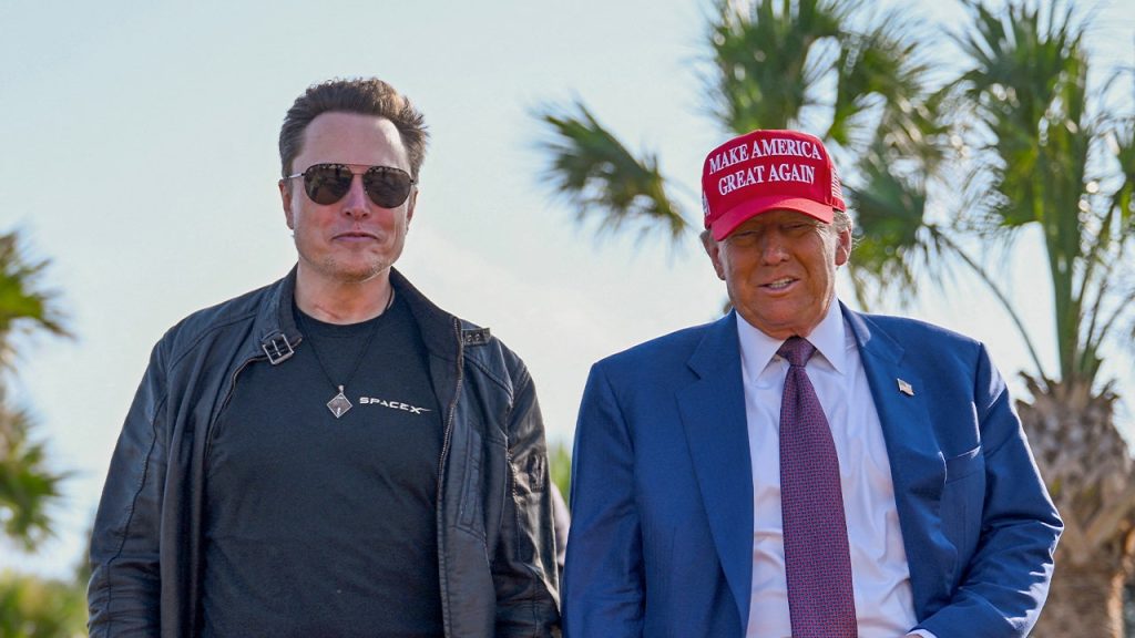 Trump, Elon Musk berbagi cinta sedotan plastik