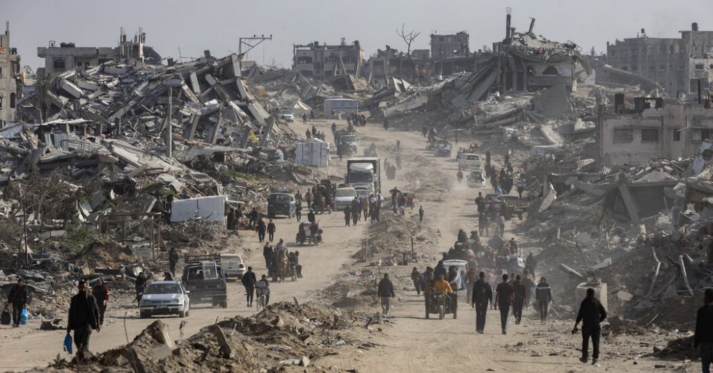 Trump ingin membersihkan bom dari Gaza. Dia kelompok absen yang akan melakukannya.